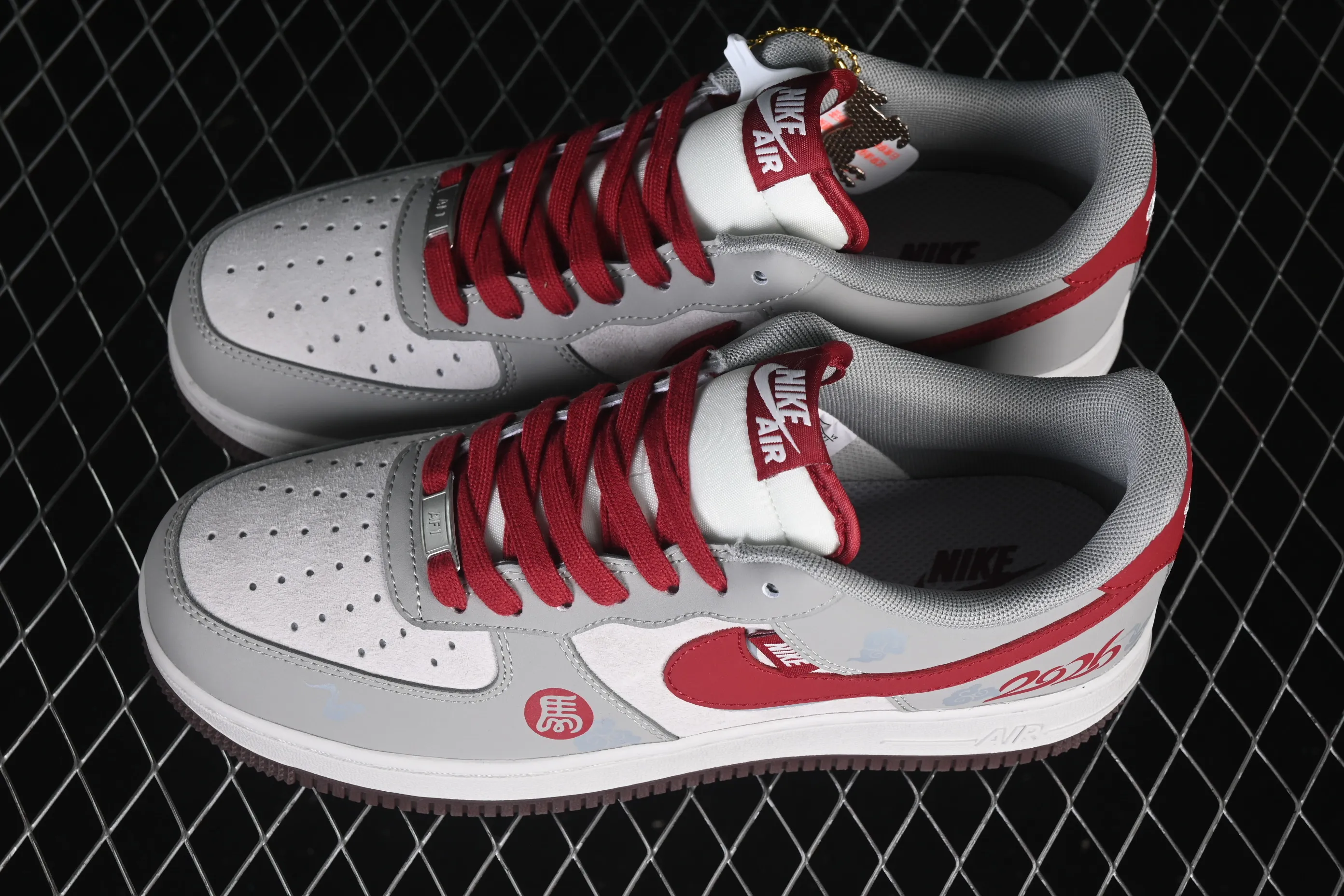 All categories Nk Air Force 1 Air Force series Nk Air Force 1 Low Air Force low-top Nike Air Force 1'07 Low red and gray contrast Air Force 1 low-top casual sneakers HT5088-621
